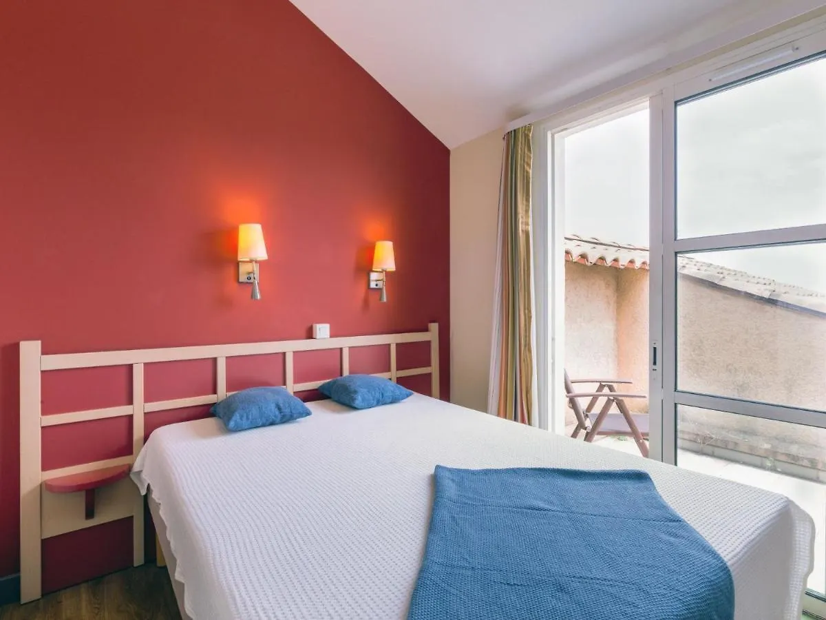 Apartment Village Cap Esterel - L'Esquinade-14 By Interhome Saint-Raphael