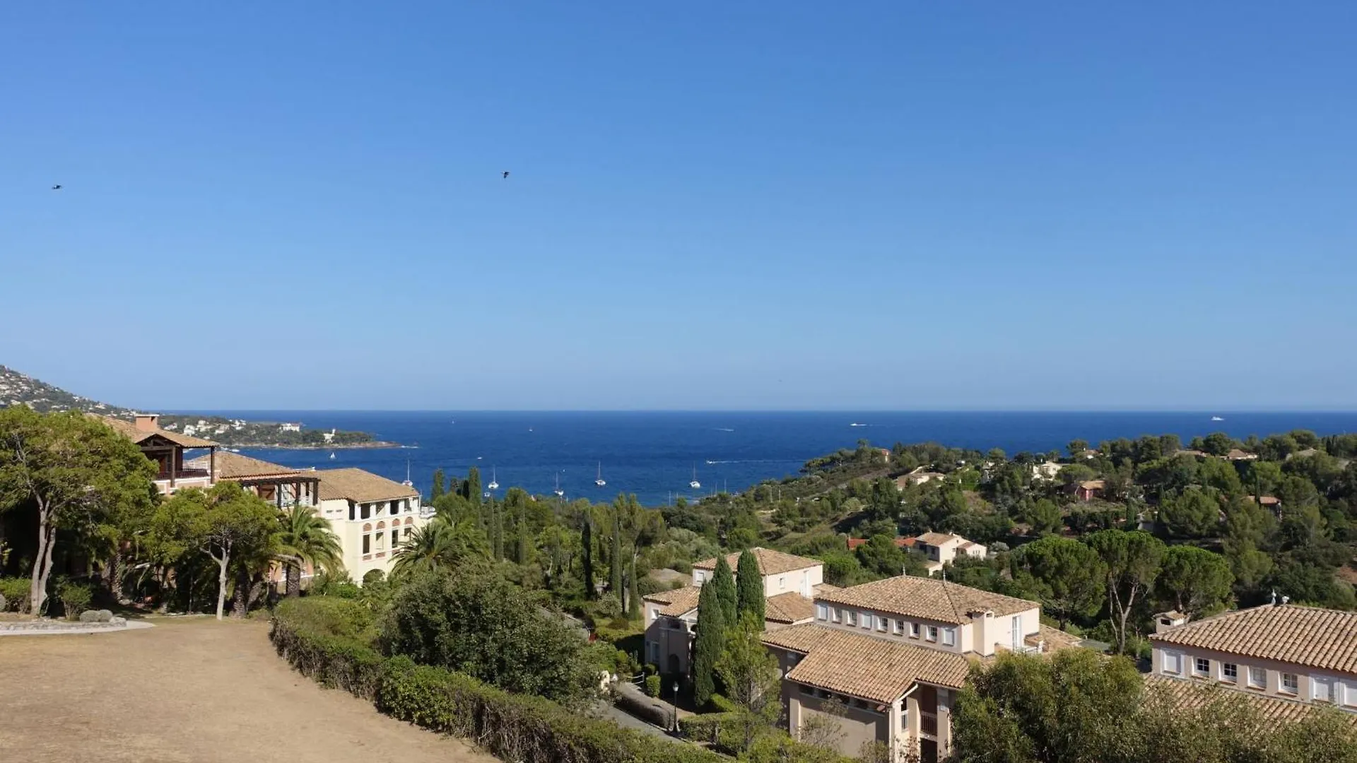 Apartment Village Cap Esterel - L'Esquinade-14 By Interhome Saint-Raphael